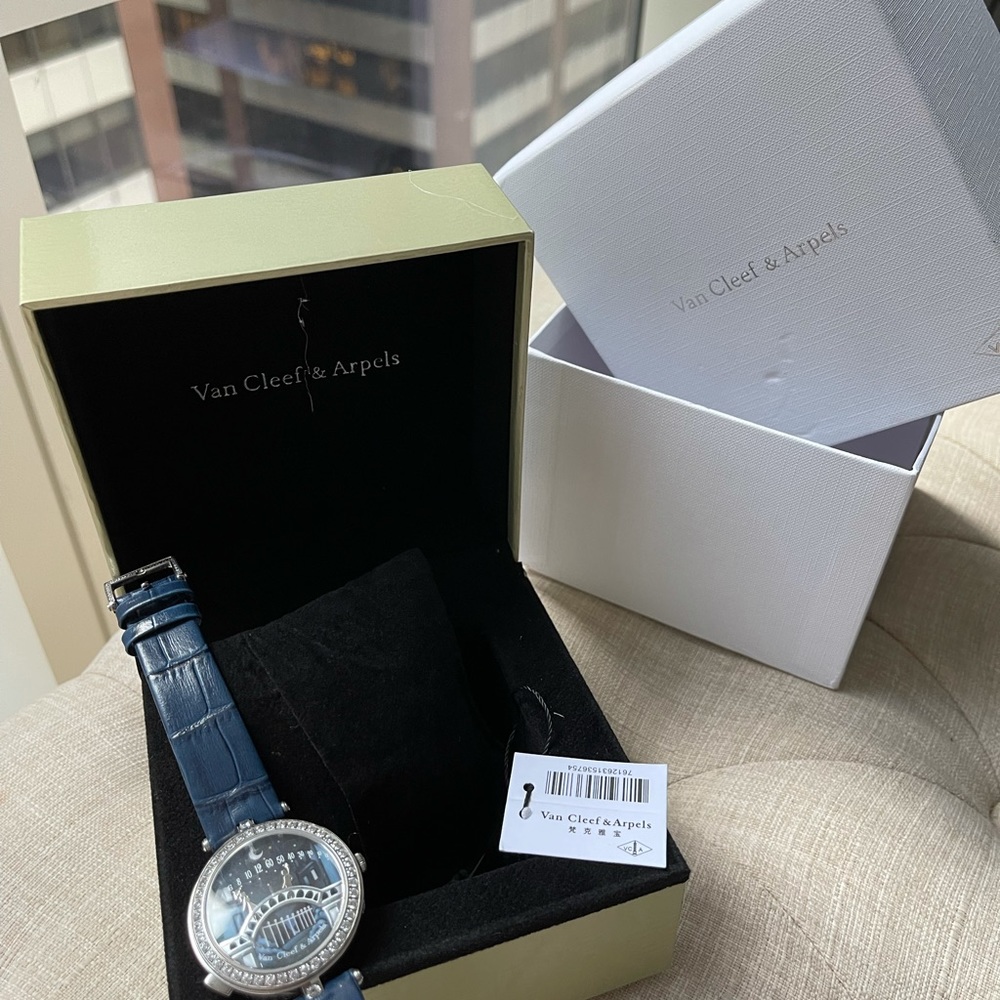 Lady Arpels two lovers watch